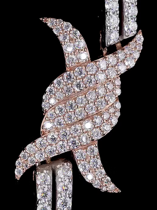 VVS Moissanite Barb Wire Necklace