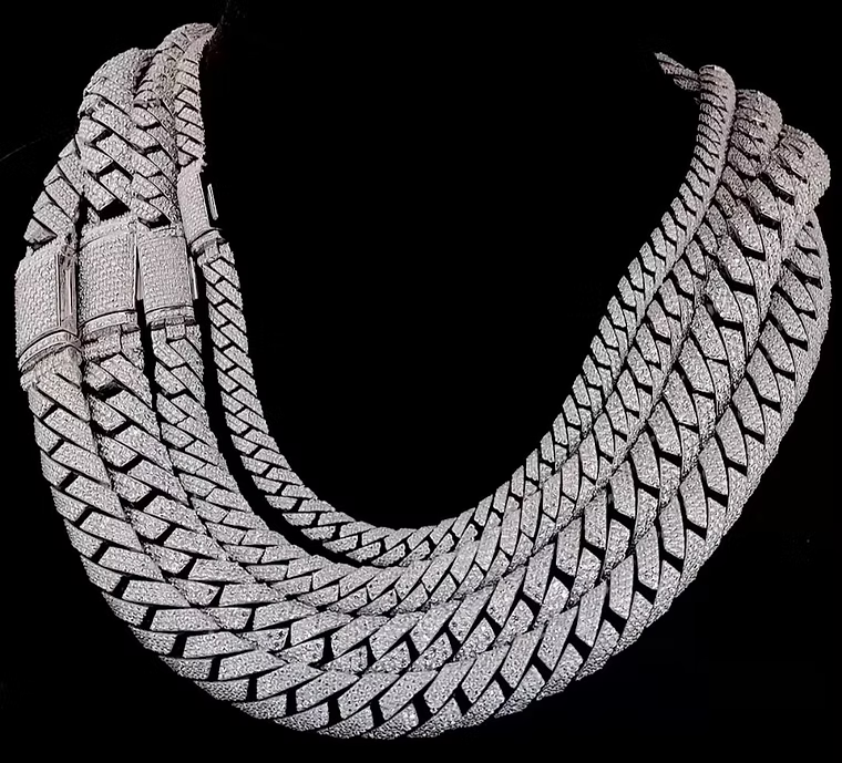 VVS Moissanite Cuban Chain