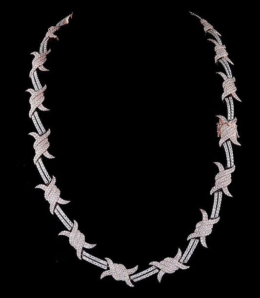 VVS Moissanite Barb Wire Necklace