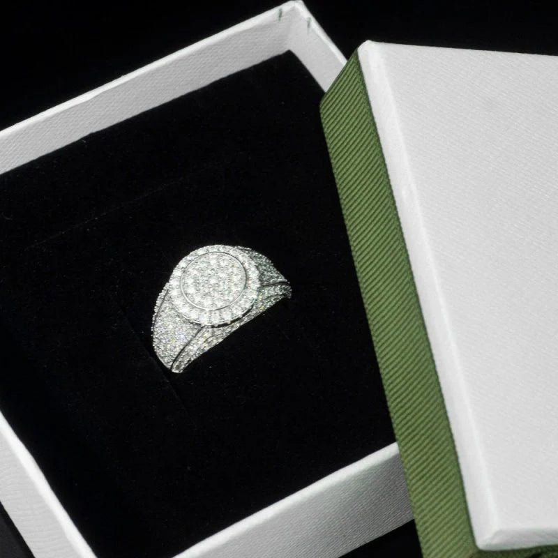 VVS Moissanite Round Pavé Signet Ring