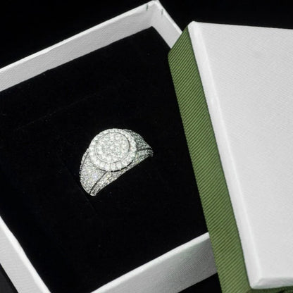 VVS Moissanite Round Pavé Signet Ring